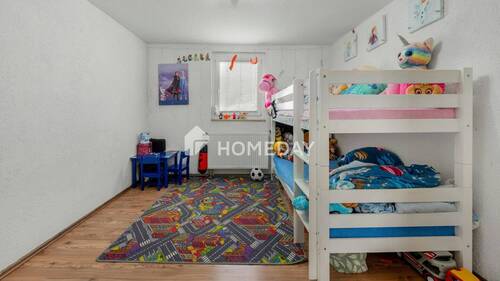 1. OG Schlafzimmer 1 1 - 