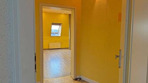 Wohnungseingang - 3 Zimmer Etagenwohnung in Wesel