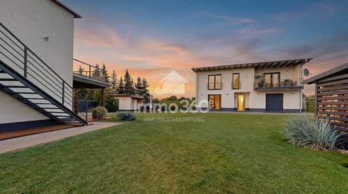 Grundstück Abends - 