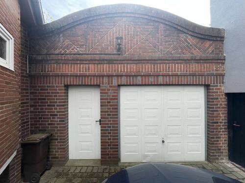 Garage - 