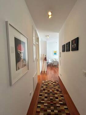 Flur - 2 Zimmer Etagenwohnung in Freiburg im Breisgau