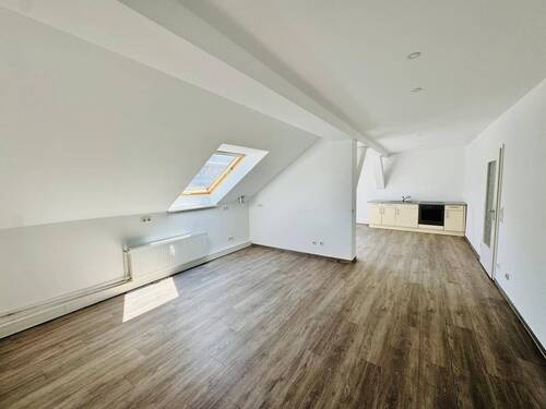 Zimmer 2 - 