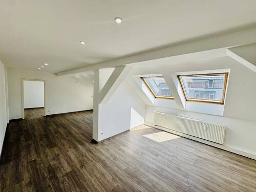 Zimmer 2 - 