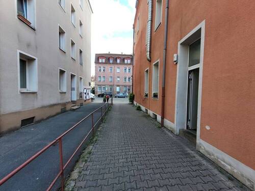 Zugang - Etagenwohnung mit 70,00 m&sup2; in Nürnberg zur Miete