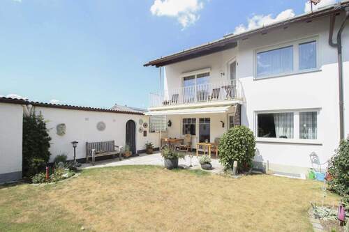 Haus 1: Zugang zur Garage - 