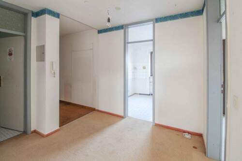 Flur - 3 Zimmer Etagenwohnung in Zwingenberg