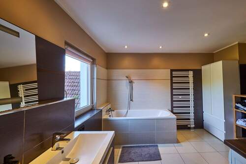 Hauptbad im Obergeschoss - 