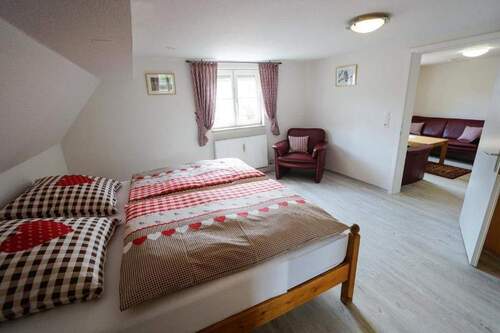 Schlafzimmer - Etagenwohnung mit 75,00 m&sup2; in Appenweier zur Miete