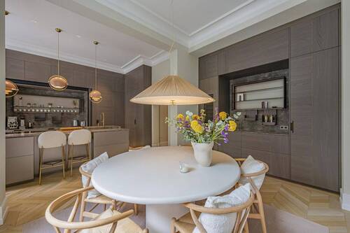 offene Küche mit Essbereich - 4 Zimmer Etagenwohnung zum Kaufen in Hamburg