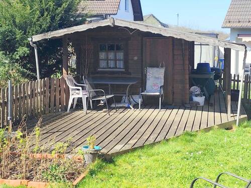 Gartenhaus.jpg - Zweifamilienhaus sucht neuen Eigentümer