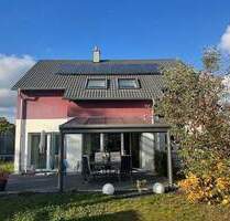 FAMILIEN - IDYLLE - 729.000,00 EUR Kaufpreis, ca.  160,00 m² Wohnfläche in Langenzenn (PLZ: 90579)