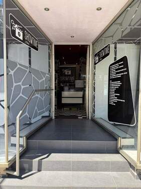 Eingang - 3 Zimmer Gewerbeobjekt (Büro, Produktion, Verkauf) in Westerburg