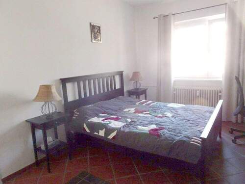 auch Platz für ein großes Bett als Rückzugsbereich - 