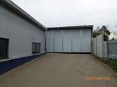 Zufahrt Lagerhalle - Halle in Neufahrn in Niederbayern