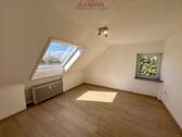 Wohnzimmer - 2 Zimmer Etagenwohnung in Wunstorf