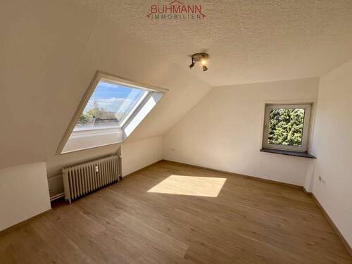 Wohnzimmer - 2 Zimmer Etagenwohnung in Wunstorf