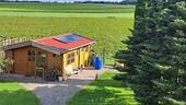 Gartenlaube mit Balkonkraftwerk - 