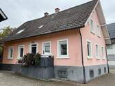 Eingang - Zweifamilienwohnhaus mit Nebengebäude in Friesenheim