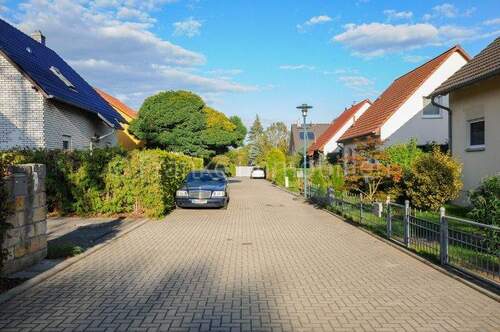 Straße vor dem Haus - 