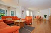 großes Wohnzimmer - 