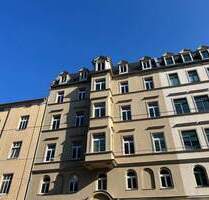 Stilvolle Altbauwohnung mit modernen Details, Einbauküche und charmanten Akzenten! - Halle (Saale) Innenstadt