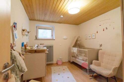 Kinderraum im Untergeschoss - 