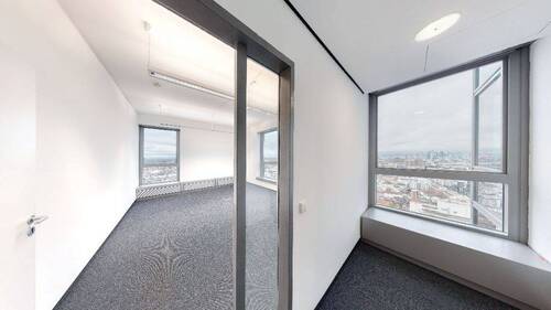 Büroraum - Flexible Einzelbüros im City Tower Offenbach - Skyline-Blick inklusive