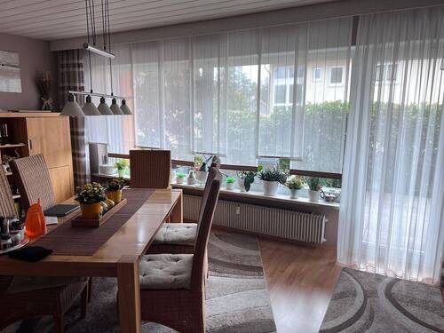 mit Terrassenzugang - 