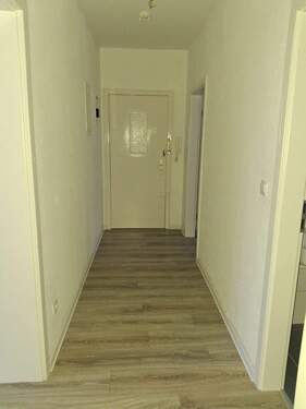 Berliner Platz 2-3 2.OG li. 2 ZKB 55,72 m² (1).jpe - 