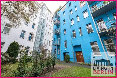 Ansicht Seitenflügel - 2 Zimmer Etagenwohnung zum Kaufen in Berlin