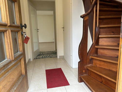 Eingang m. Treppe - 