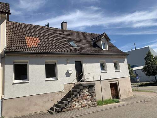 Außenansicht Hildastraße - 5 Zimmer Mehrfamilienhaus, Wohnhaus in Gaggenau