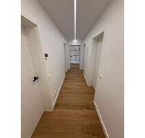 Bezugsfreie, hochwertig sanierte 3-Zi-Wohnung mit Balkon in zentraler Lage von Würselen-Bardenberg