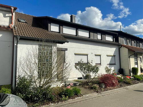 Bild 1 - Ein-Zweifamilienhaus mit Einzelgarage in zentraler Lage von Crailsheim zu verkaufen