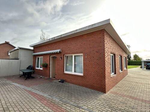 Außenansicht Bürogebäude - 