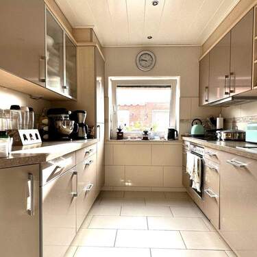 Küche - 6 Zimmer Einfamilienhaus in Hamburg / Neuland