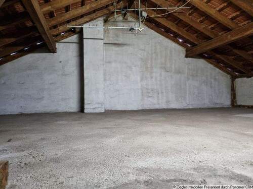 21 Dachboden Ansicht a - 