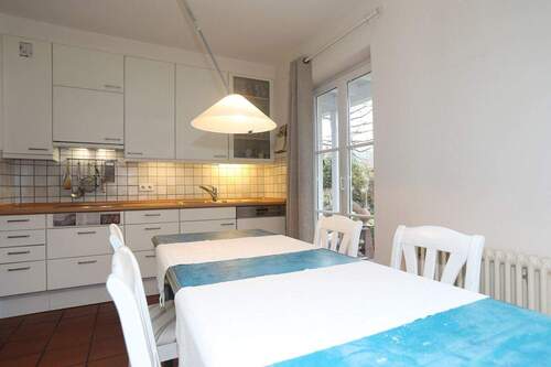 Küche mit Essbereich - 