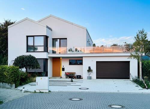 Ansicht - 7 Zimmer Einfamilienhaus zum Kaufen in Denstorf