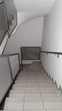 Treppe zum Keller - 
