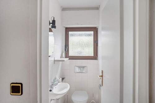 Gäste-WC EG - 