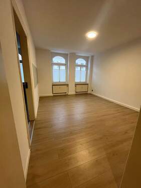 IMG_0762.JPG - Süße 2 Zimmer Wohnung zum sofortigen Einzug. 250 € Beteiligung für die Einbauküche