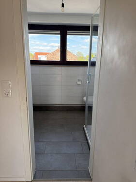 Badezimmer 1. OG - 