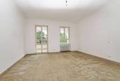 Schlafzimmer mit Balkonzugang - 