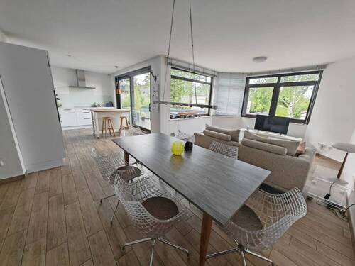 Essecke - 3 Zimmer Etagenwohnung zur Miete in Köln / Rath/Heumar