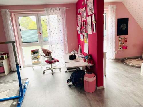 Kinderzimmer 1a, 1. OG - 