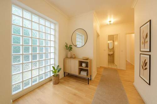 Eingangsbereich (mit KI visualisiert - 4 Zimmer Etagenwohnung zum Kaufen in Berlin-Lankwitz