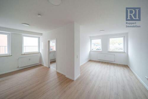 Wohn- und Esszimmer - Wohnen am Kulturspeicher - 2-Zimmer-Wohnung mit Einbauküche und Stellplatz