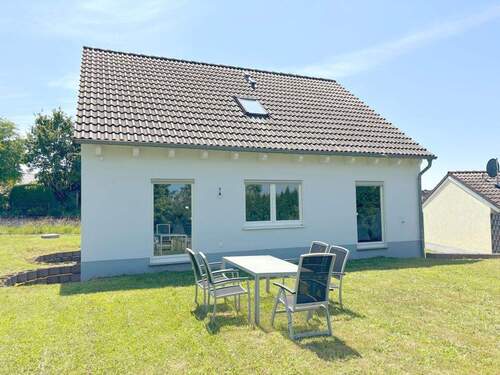 Rückansicht - 8 Zimmer Einfamilienhaus zum Kaufen in Osburg