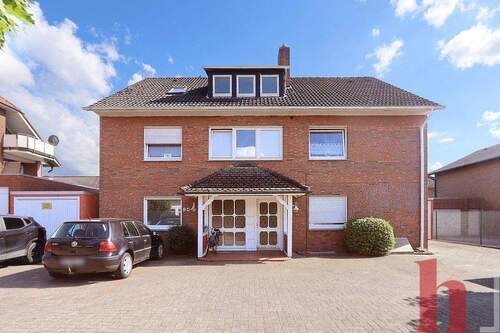 Außen - 1 Zimmer Mehrfamilienhaus, Wohnhaus in Lohne